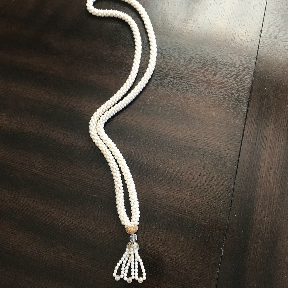 Vintage Faux pearls with crystals.